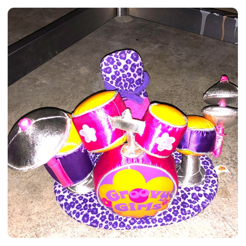 Groovy girls drums